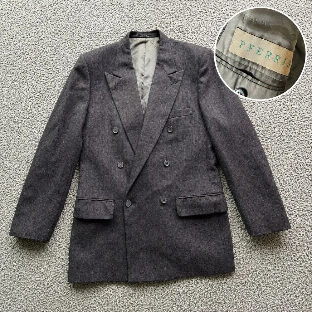Vintage Mens 37 Wool Blazer Double Breasted Made USA Gray Peak Lapel Suit Jacket